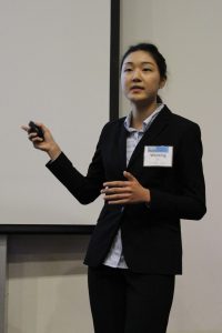 speaker gestures to screen